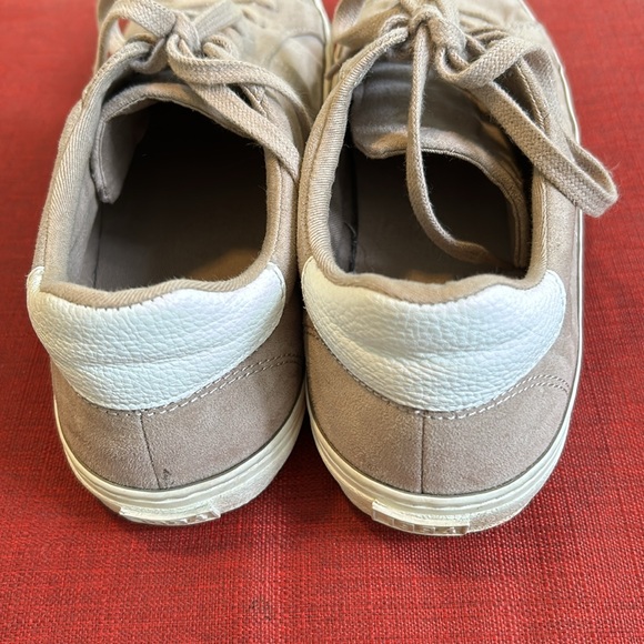 1994 suede sneakers, light beige, woman’s size 8, excellent pre-owned condition. - Picture 4 of 6